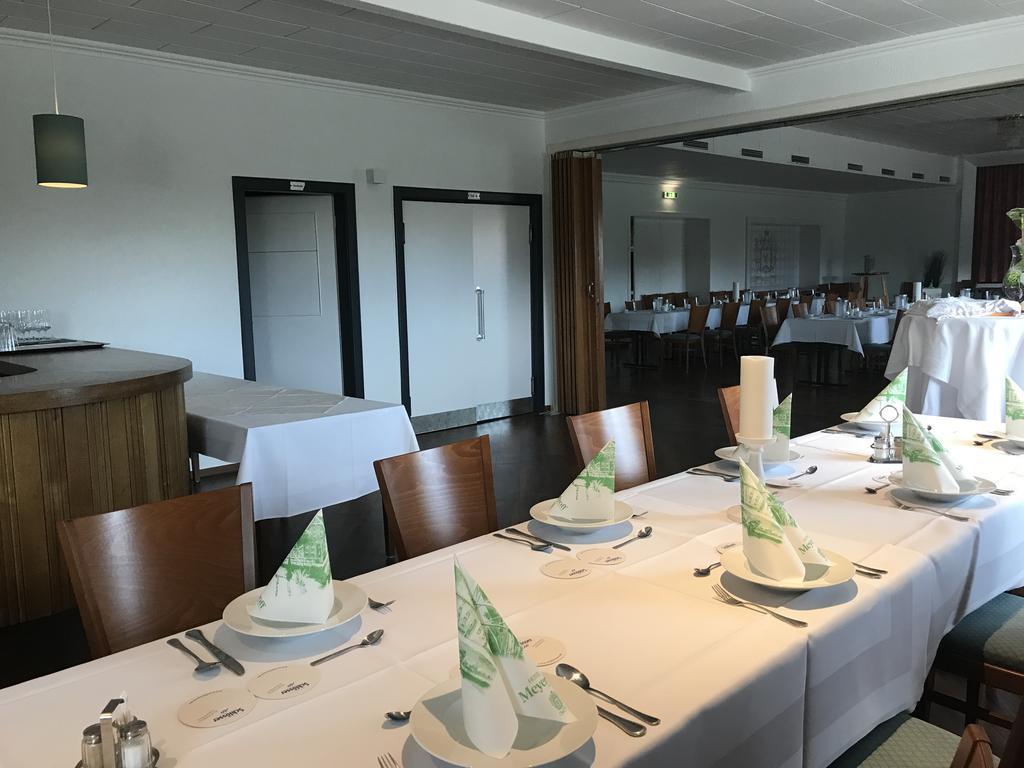 Hotel Meyerhoff Ostrhauderfehn Kültér fotó